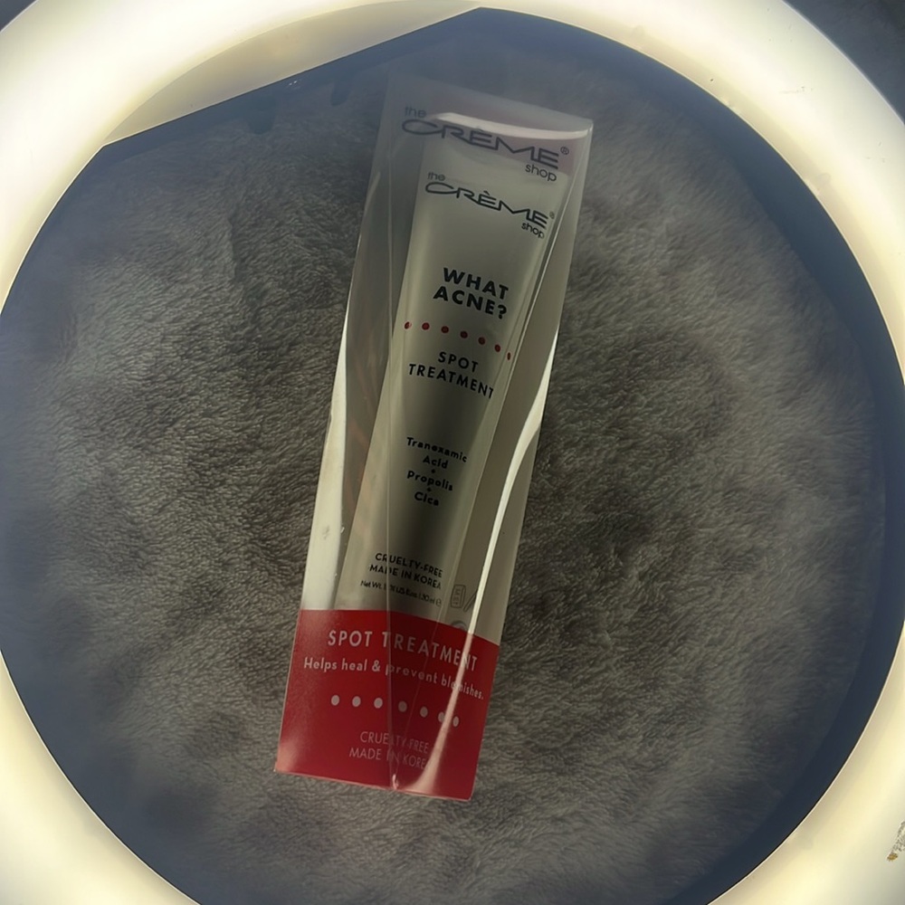 The CRÈME shop spot treatment🫧 - Picture 3 of 3